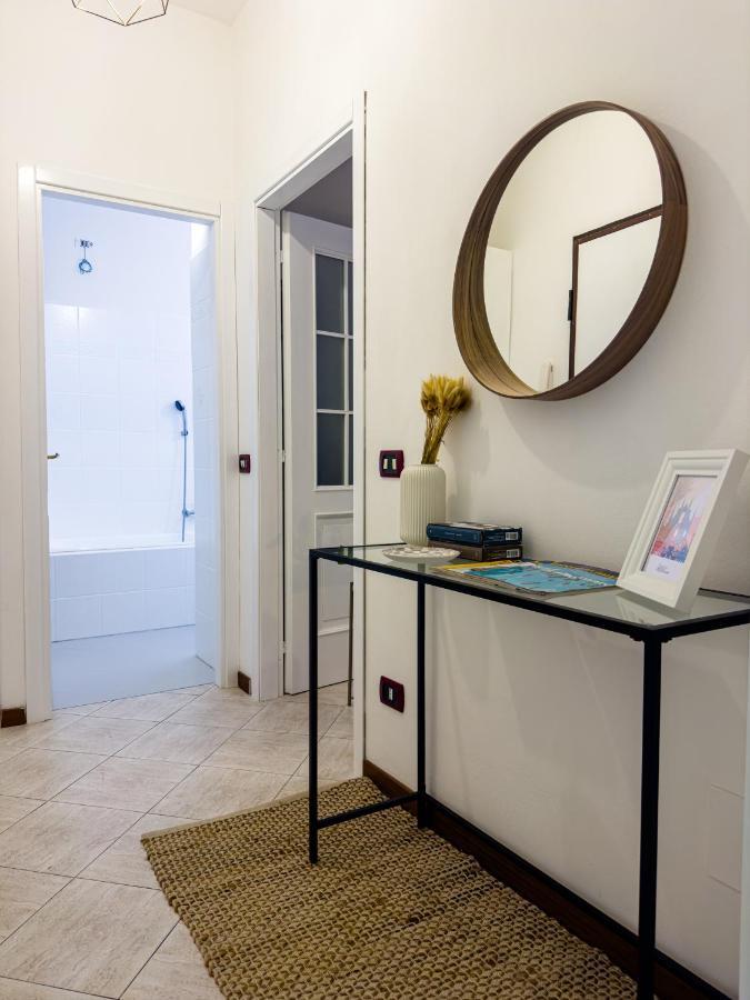 Апартаменти Litta'S Flat In Affori - 3 Mins Walk From Mm3 Мілан Екстер'єр фото